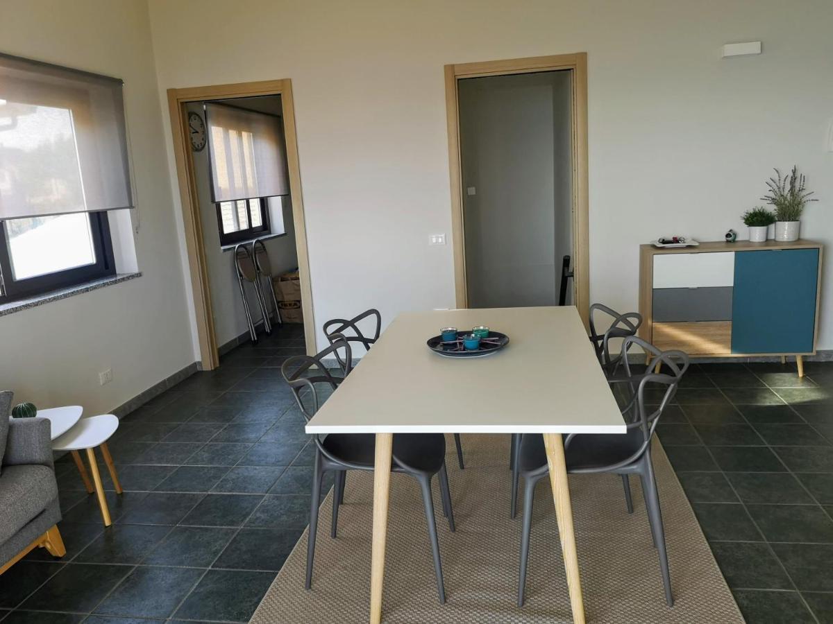 Villa casa con terrazza fronte mare Santa Lucia  Esterno foto